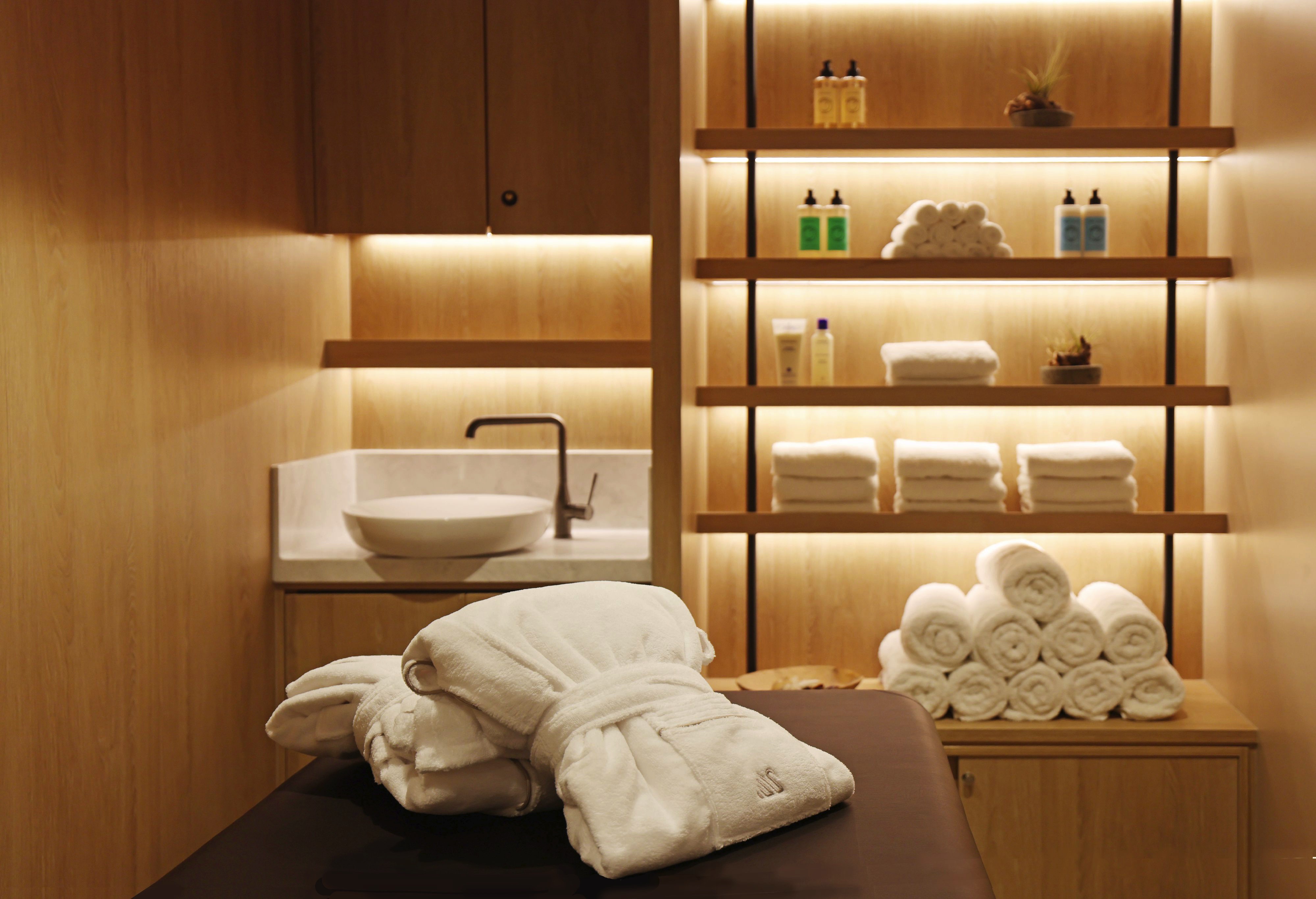 Spa on SH Vega